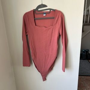 Maternity Old Navy Pink Long Sleeve Bodysuit size L